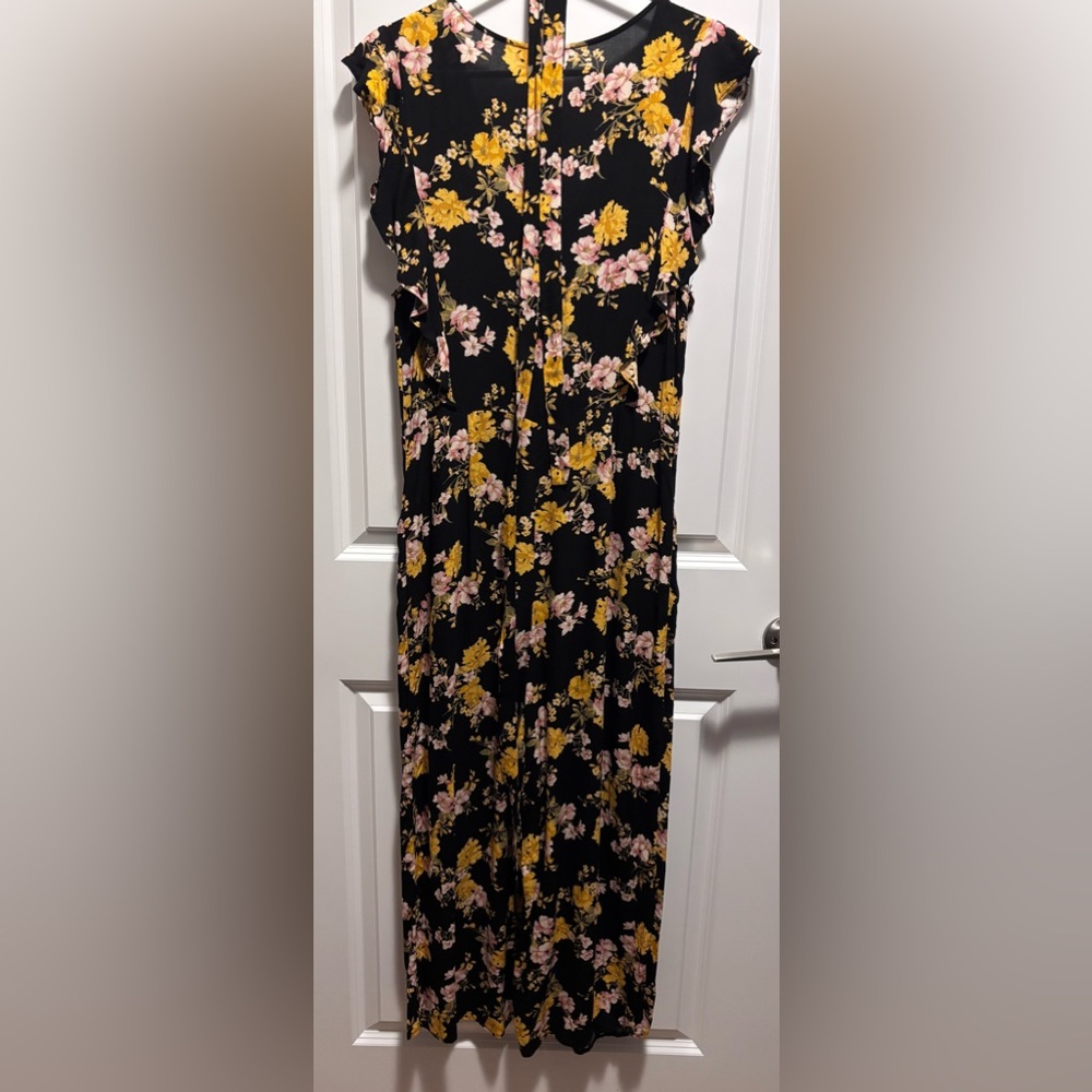 XHILARATION FLORAL PRINT WIDE LEG SLEEVELESS BUTTON-FRONT JUMPSUIT